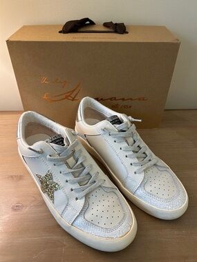 Vintage Havana Magneev White/Multi Sneakers with Glitter Star Accent